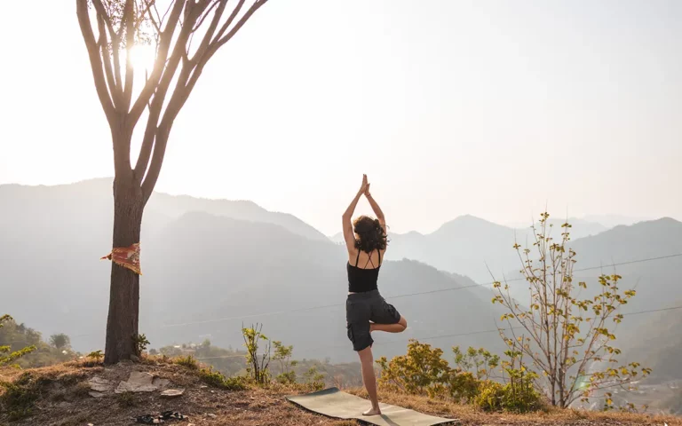 yoga-retreat-in-rishikesh-india